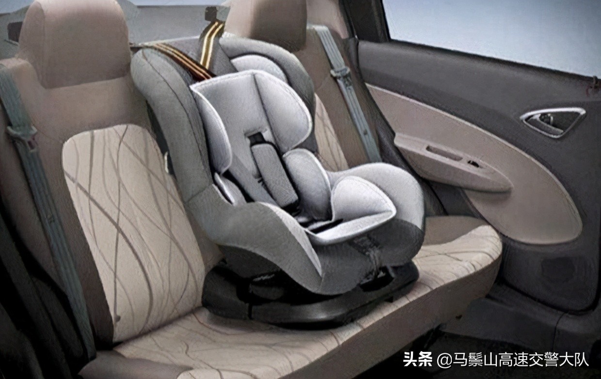 新手第一次开车上高速注意啥?高速行车40项要点请收下