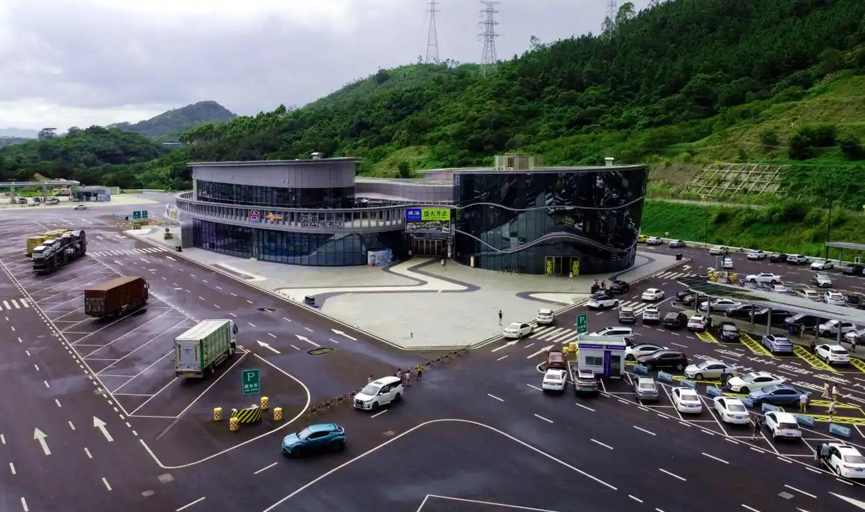 高速服务区大变身!侨乡文化、货运主题超有特色