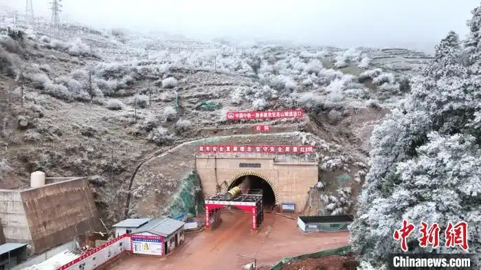 西昭高速贡觉高山隧道掘进破万米,施工难题逐个攻克