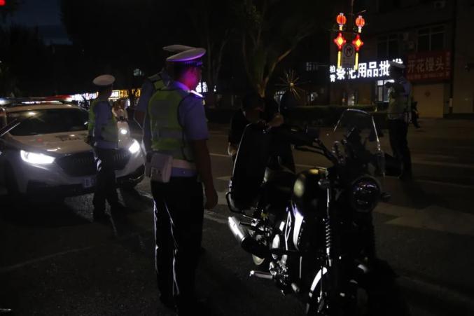 镇赉县公安局开展交通违法‘全域整治’,打击酒驾飙车等行为