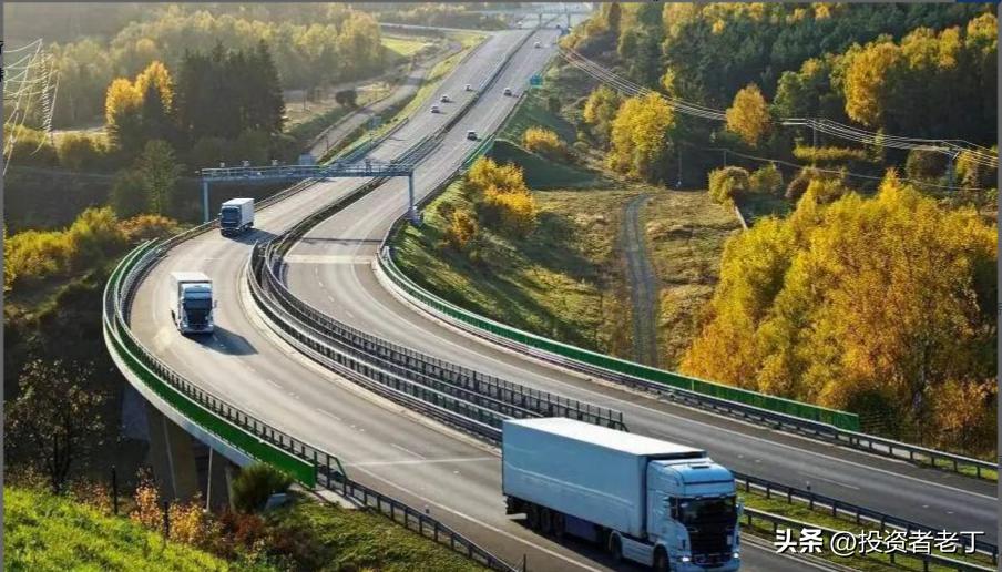 两会代表建议私家车高速免费额度按年算,别只集中在节假日