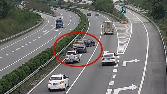 高速驾驶技巧:老司机总结的4大保命法则,新手必看