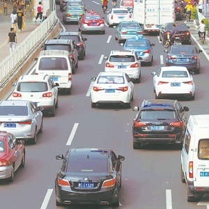 广州外地车高峰限行将至，车主反应不一，限行历史受关注